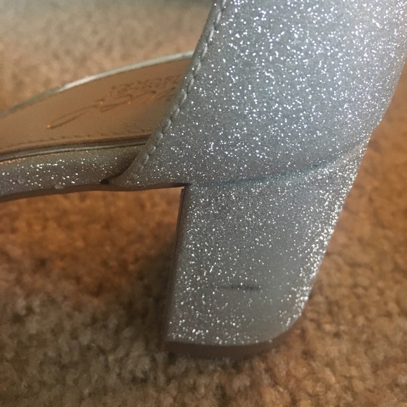 Jewel by Badgley Mischka shoes size 7 - Picture 4 of 5